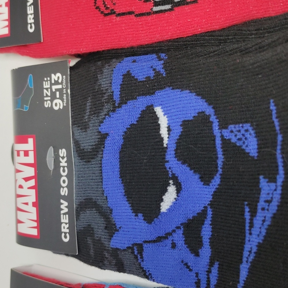 Marvel Men's Superhero Crew Socks - Blue, Black, Red - Picture 4 of 5